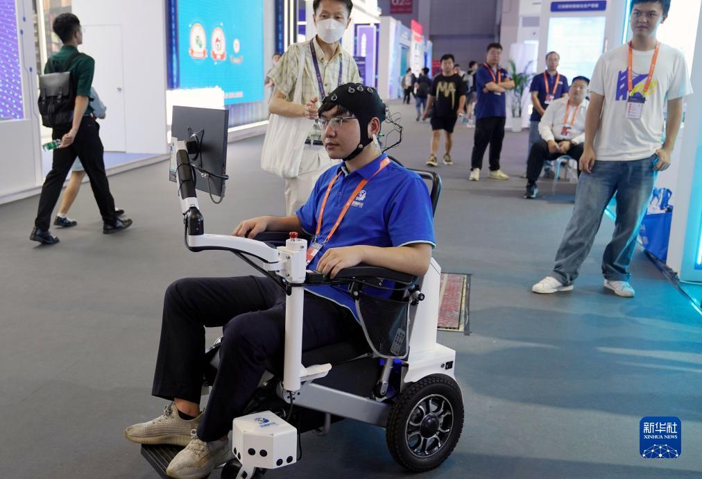 奇乐破解游戏论坛